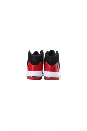 NIKE Air Jordan Max Aura ‘Noir Gym Rouge’
