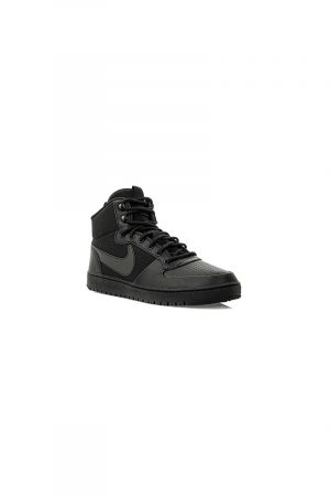 Nike court borought mid winter