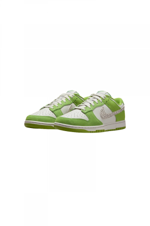 Nike Dunk Low «Chlorophyll»