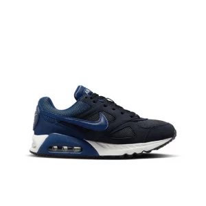 Nike Air Max IVO